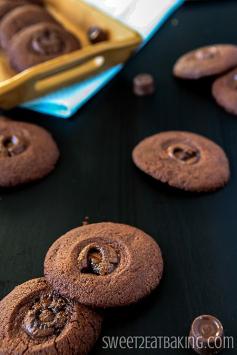 
                    
                        Lisa is sharing a recipe for ooey, gooey, warm and yummy chocolate rolo melt cookies you won't want to miss! Perfect as an after-school treat for everybody. YUMMY!
                    
                