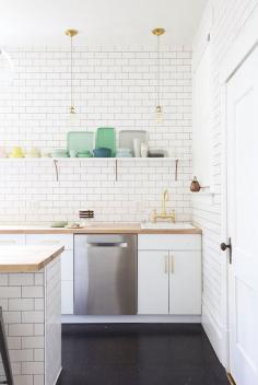 
                    
                        Kitchen Makeover | Oh Happy Day! /
                    
                