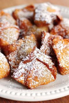 Dear mercy...my jeans just got tighter thinking about eating these hot with some blue bell homemade vanilla ice cream.....I will be making these.