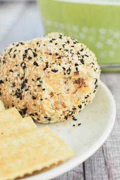 
                        
                            Everything Cheese Ball - yummy cheese ball recipe with bacon and everything bagel seasoning!
                        
                    