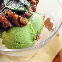 8 green tea ice cream