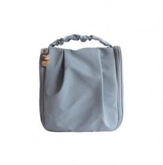 Travel Cosmetic Organizer Toiletry Bag
https://www.bag-manufacturers.com/product/wash-bag/
Material

 Polyester

Size (L x W x H)

 24 x 13 x 24 cm