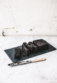 healthy sticky chocolate fudge cake