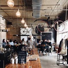 Café Falco in Montreal / photo by Thibault