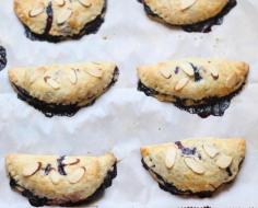 Mixed Berry Almond Hand Pies