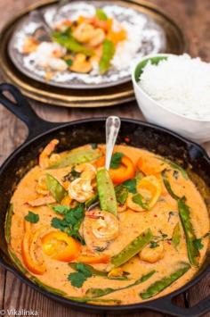 Thai Red Curry with Prawns and Snow Peas