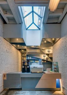 Happy Bones café in New York / photo by Francis Dzikowski