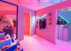 Nike pop-up shop in New York / by Robert Storey Studio