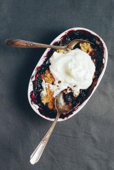 blackberry blueberry crisp with vanilla bean whipped cream