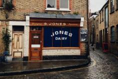 Jones Dairy in London / (click to view more and follow me on Instagram!)