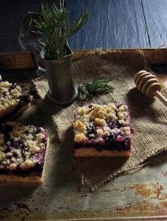 blueberry crumb bars with rosemary crust