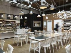 Café (London) / Paul Crofts Studio