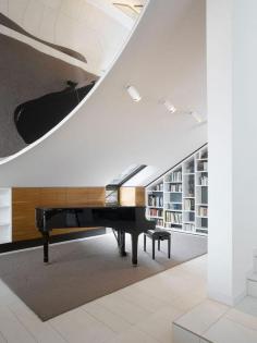 Apartment Sch by Ippolito Fleitz Group / Stuttgart, Germany