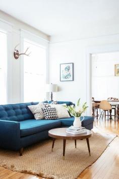 How to Pull It Off: 6 Rooms That Boast 1 Bold Color Successfully | Apartment Therapy