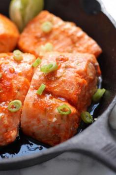 Sweet and Spicy Sriracha Baked Salmon - A healthy, delicious, 20 minute meal!