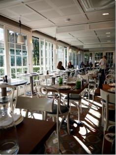 By mid afternoon, the dining room at CHISWICK is bathed in the warmth of Sydney’s winter sun. Read more on chopinandmysaucep...