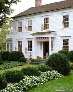 Martha Stewart...perfect landscaping by pamijo4