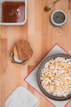 3 Fancy Popcorns: Sea Salt, Lavender & Caramel popcorn, Trail Mix popcorn, and Party popcorn #ziploc #holidaycollection