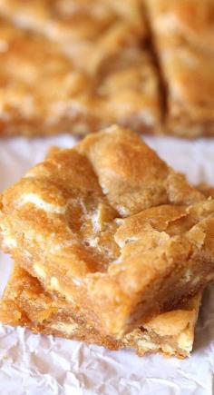 
                        
                            Marshmallow Blondies
                        
                    