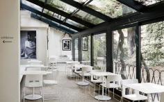 A Contemporary Renovation: The Peggy Guggenheim Café