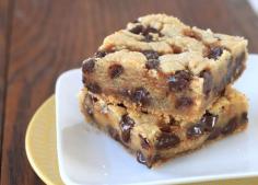 
                    
                        Slow Cooker Chocolate Chip Bar Cookies Recipe
                    
                