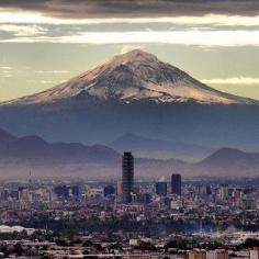 Popocatepetl Volcano - Mexico City. Photo by Isaac Jacobs