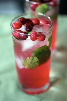 
                    
                        Cranberry Mojitos Cocktail Recipe
                    
                
