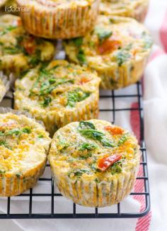 Healthy Sundried Tomato, Spinach and Quinoa Egg Muffins -- Complete breakfast on the go or a snack. So easy and delicious, I recommend to double the recipe and freeze.