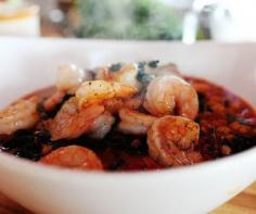 
                    
                        Slow Cooker Bean and Shrimp Chowder Recipe
                    
                