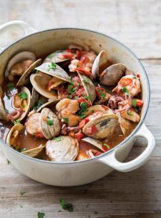This dish makes for a fast and healthy lunch or dinner -- shellfish are a source of lean protein, and they cook quickly in the tomato-based stew. The ingredients pick up the flavors of garlic, red ...