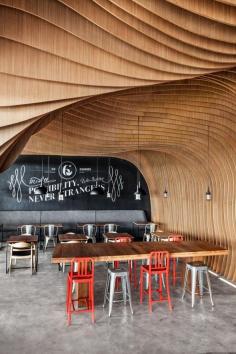 
                    
                        Six Degrees Cafe / Oozn Design | AA13 – blog – Inspiration – Design – Architecture – Photographie – Art
                    
                