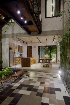 
                    
                        B House by I.House Architecture and Construction (18)
                    
                