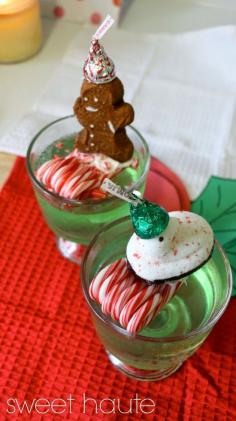 
                    
                        *SWEET HAUTE*: Candy Cane Sled Dessert with Peeps ideas Christmas craft for kids, unique sweets for parties entertaining. Pin now...read later!
                    
                