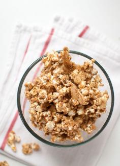 
                    
                        Vegan caramel popcorn made with maple syrup and almond butter! cookieandkate.com
                    
                