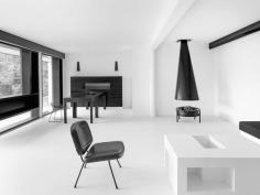 
                    
                        House Saint-Forget by Andre Wogenscky | www.yellowtrace.c...
                    
                