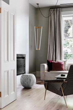 
                    
                        House tour: a chic terrace in East Melbourne by Flack Studio gallery - Vogue Living
                    
                