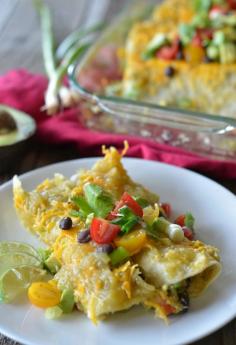 
                    
                        Avocado Enchiladas with Black Beans and Bell Pepper. Vegetarian and an avocado lovers kind of dinner!  | mountainmamacooks... #TacoTuesday
                    
                