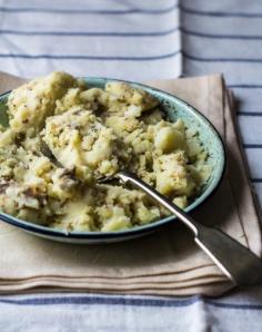 
                    
                        Olive Oil Smashed Potatoes
                    
                