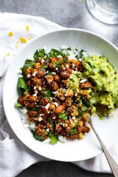 
                    
                        Spicy Sofritas Veggie Bowls - 15 Mind-Blowing Vegetarian Dinners | GleamItUp
                    
                