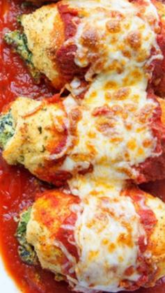 
                    
                        Easy Stuffed Rolled Chicken Recipe ~ fresh spinach, some bacon, cream cheese, a little salt and Parmesan, rolled into flattened chicken, breaded and tossed in the oven. Topped with some marinara and sprinkled with mozzarella cheese
                    
                