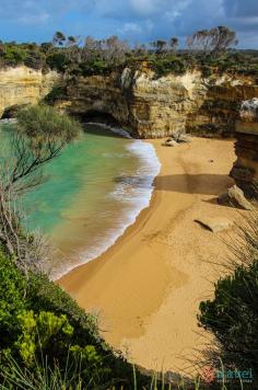 
                    
                        Loch Ard Gorge, Port Campbell National Park - Australia
                    
                