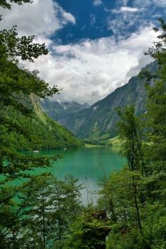 
                    
                        Koenigsee, Berchtesgadener Alpen - Germany
                    
                