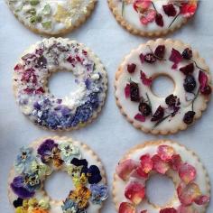 
                    
                        edible flower cookies
                    
                