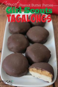 
                    
                        Copycat Girl Scouts Tagalong Cookies and more copy-cat Girl Scouts Cookies on Frugal Coupon Living. Peanut Butter, Chocolate and Cookie Crunch. Tutorial and recipe included. DIY Girl Scouts Ideas. Copycat Recipes. Girl Scouts Recipes.
                    
                