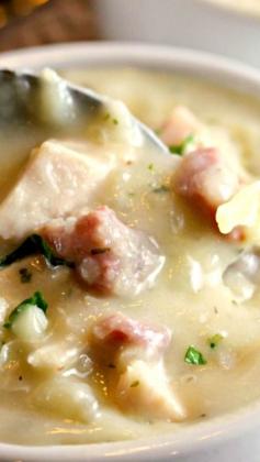 
                    
                        Chicken Cordon Bleu Soup ~ This rich & creamy soup can be made on the stove top or in the slow cooker!
                    
                