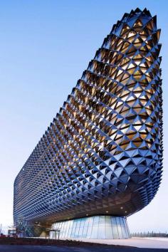 
                    
                        SAHMRI by Woods Bagot | SAHMRI Building by Woods Bagot // Adelaide, Australia.
                    
                