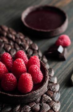 
                    
                        Chocolate Raspberry Tart
                    
                