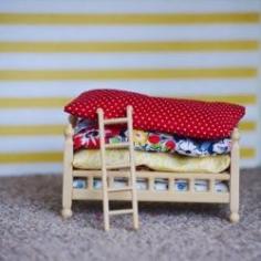 
                    
                        Learn how to make these simple doll mattresses. Great beginner sewing project.
                    
                