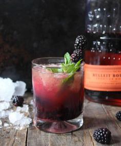 
                    
                        Black-beery Whiskey Smash
                    
                