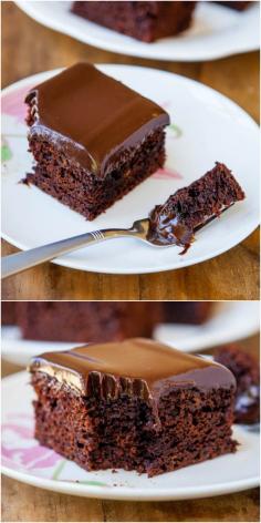 The Best Chocolate Cake With Chocolate Ganache #baking #recipe #dessert #chocolatecake #cake #chocolate #sweettooth